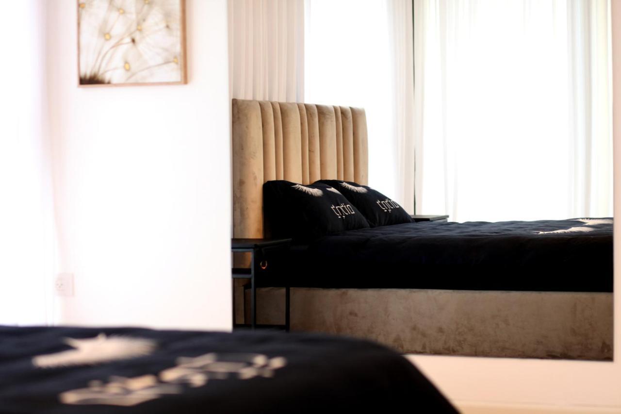 Mini Penthouse Near The Beach Netanya Exterior foto