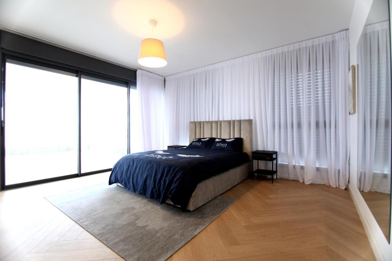 Mini Penthouse Near The Beach Netanya Exterior foto
